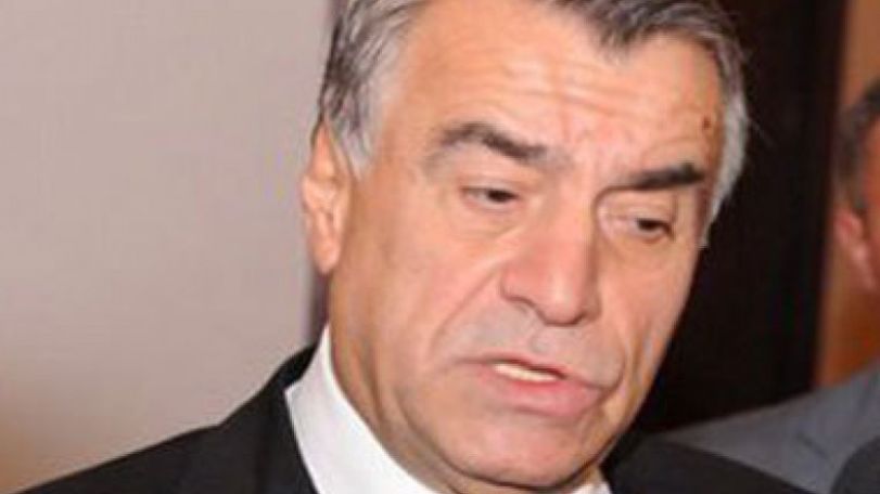 Azerbaijani Minister cheating Cabinet: In reality, oil production in country has declined 