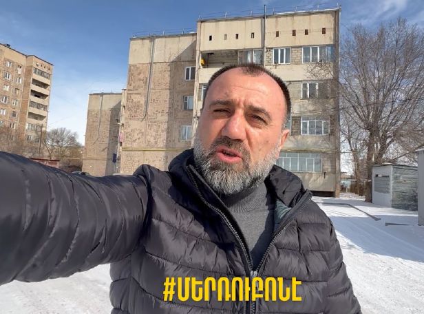 Ruben Mkhitaryan promises to solve stray dog problem in Gyumri