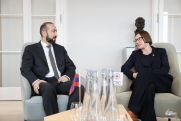 Armenian FM, ICRC chief meet in Geneva