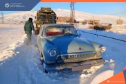Armenian rescuers free 914 stranded cars in one day