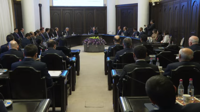 Կառավարությունը շրջանառության հարկի բարձրացումը 6 ամսով հետաձգեց