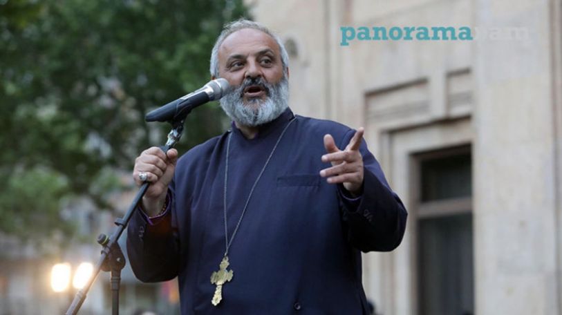Armenian archbishop vows renewed street protests