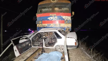 Ողբերգական դեպք, մարդատար գնացքի ու «ՎԱԶ 21099» բախման հետևանքով կա 2 զոհ, 2 վիրավոր
