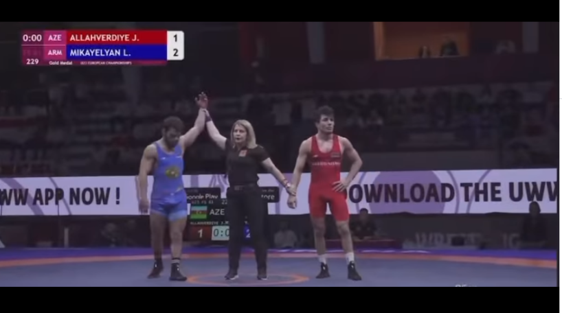 Armenian wrestler beats Azeri rival to win U23 European Championships