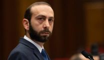 Жанна Алексанян: Интересно, а Арарат Мирзоян представляет, сколько человек в Армении именно ему говорит эти же слова?!