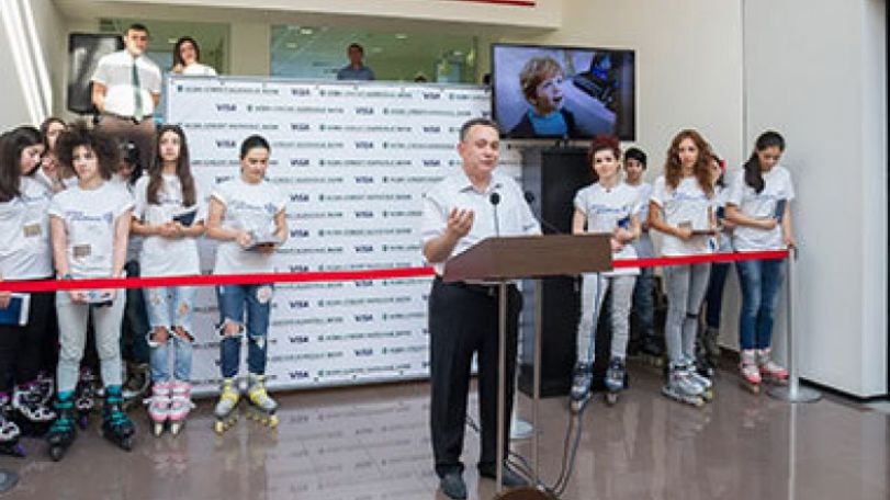 ACBA-CREDIT AGRICOLE Bank and Visa promote Visa payWave contactless payments in Armenia