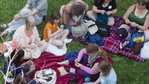 Today is World Wide Knit in Public Day 