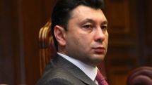«Чтоб не кормить чужую армию…» НС Армении поблагодарит авторов проекта об оплате государством лечения военнослужащих за рубежом 