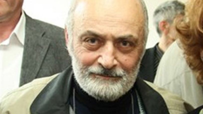Sculptor Ara Shiraz dies