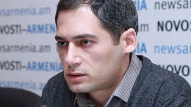 Քաղաքականի և քաղաքացիականի հարաբերությայն հարցը առաջին նախագահի մարտիմեկյան ելույթում 