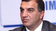 Глава Минтруда Армении ради успеха бойкотируемой пенсионной системы обратился за помощью к СМИ