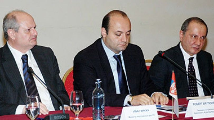 Ռուսաստանի տնտեսության ցանկացած թուլացում Հայաստանի համար բացասական ազդեցություն կունենա. Վահրամ Ավանեսյան