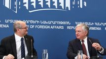 Эдвард Налбандян: Ведутся работы по углублению армяно-сербских отношений  
