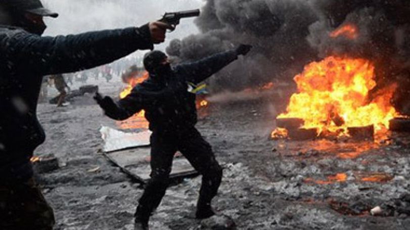 Armed rebels plague new government in Kiev - analyst