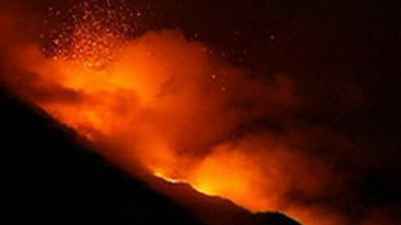 Mass evacuation in Indonesia as Java volcano erupts