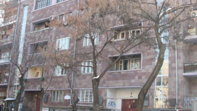 Ո՞վ պիտի վերադարձնի ազատամարտիկի ընտանիքի խաբեությամբ կորցրած բնակարանը 