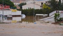 Deaths as floods hit southern France