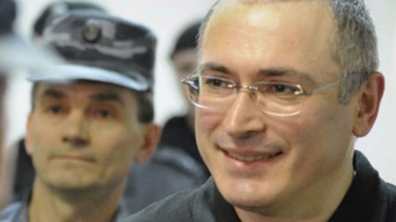 Семь версий помилования. Путин и Ходорковский заключили «сделку десятилетия» 