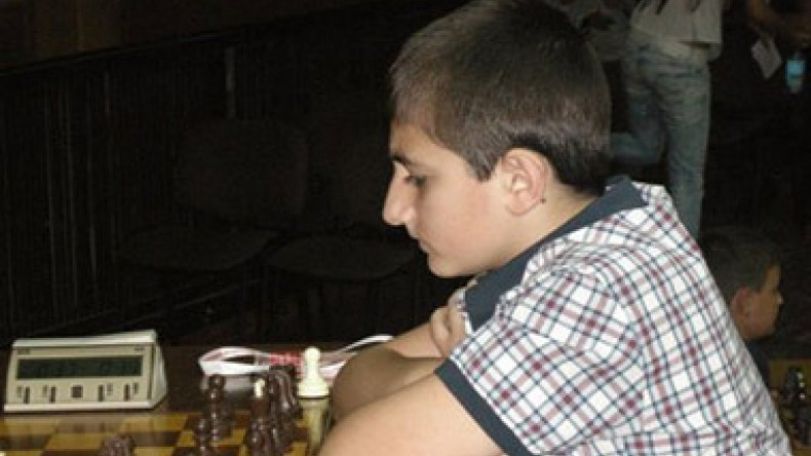 Manuel Petrosyan becomes champion of Gymnasiade