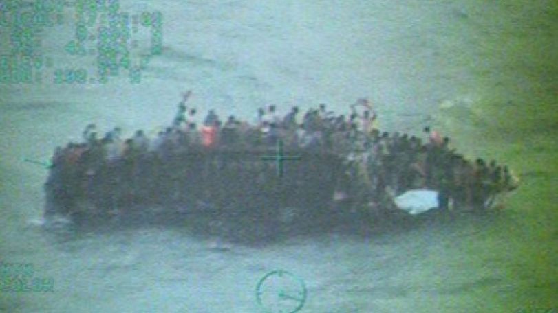 30 dead, dozens rescued after Haitians' boat capsizes off Bahamas