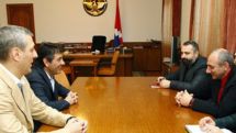Bako Sahakyan meets Plácido Domingo Jr.