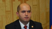 Աշոտյան.  Ուսումնական գործընթացին վերաբերող ցանկացած հարցում ավելի նախանձախնդիր եղեք