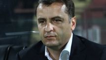 Главный тренер сборной Армении по футболу Вардан Минасян может возглавить один из российских клубов