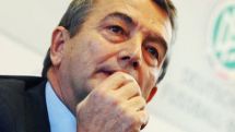 Ниерсбах раскритиковал деятельность ФИФА и Блаттера, выступив также против бойкота ЧМ-2018 в России
