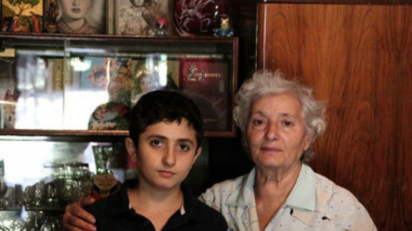 BBC has prepared a photo-footage on Iranian Mosque at Kond