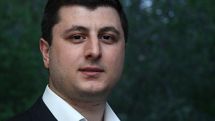 Заявление Э. Сабироглу об отказе отвода снайперов – это угрозы Азербайджана международному сообществу и ответ послу США 