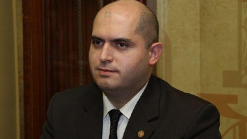Աշոտյան. Քաղաքական խնդիրները պետք է պատճառ չդառնան, որպեսզի մարդու կրթության իրավունքը տուժի