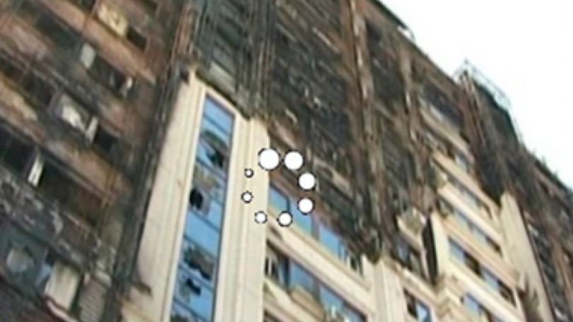 Азербайджанские СМИ в ужасе: После демонтажа смертельно опасной облицовки домов Баку выглядит как город после бомбежки 