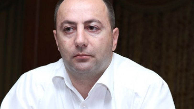 Մենք յուրաքանչյուրս Պալատ ենք և մեր պայքարի մեջ միայնակ չենք. Մեժլումյանը պատասխանում է ՓՊ հասցեին հնչող մեղադրանքներին