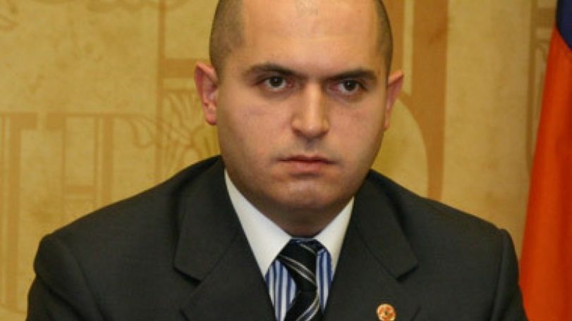 Президент РА Серж Саргсян  поручил ускорить работы по разработке и принятию социального пакета для студентов