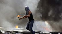 Israeli forces open fire at Palestinian camp