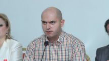 Глава Минобразования Армении «презентовал» законопроект по решению проблемы повышения платы в вузах 