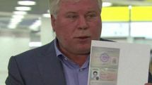 Обама воздержался от комментариев в связи с предоставлением временного убежища Сноудену  