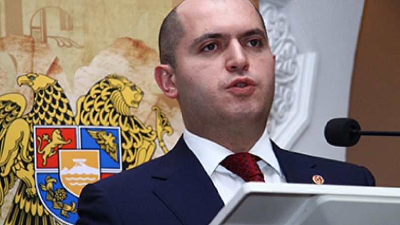 Армен Ашотян: Нет конкретных проектов по переносу вузов из Еревана в Гюмри