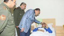 Armenian Defense Minister visits military hospital