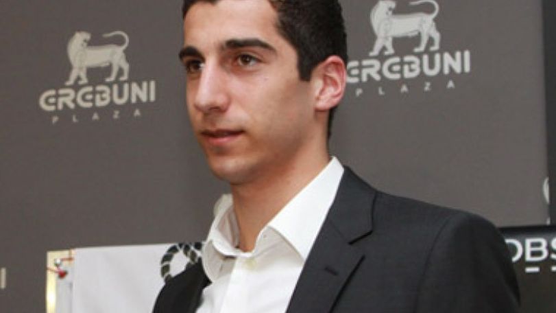 Mkhitaryan to wear Borussia Dortmund number 10 shirt