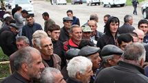 Շենավանում հիմա հավասարություն է, ոչ ոք ոչինչ չունի. Օգնության հույսն էլ կորցրել են