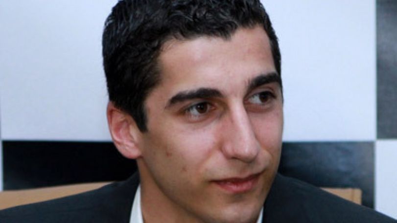 Report: Henrikh Mkhitaryan flying in for Liverpool medical 
