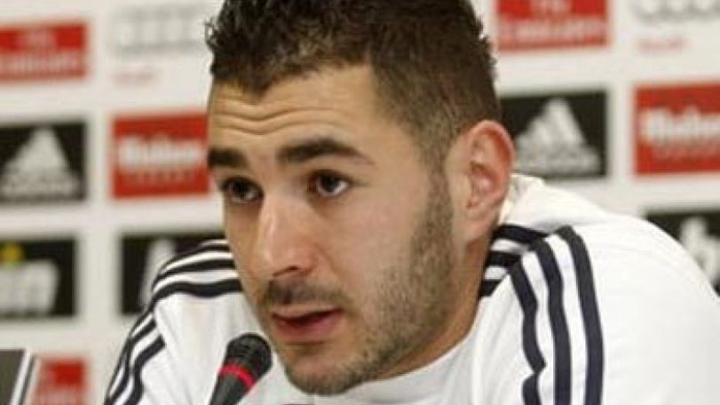 Karim Benzema had knee surgery