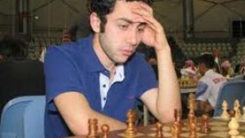 Melkumyan, Mekhitarian, Petrosian fall 0.5 points behind leaders
