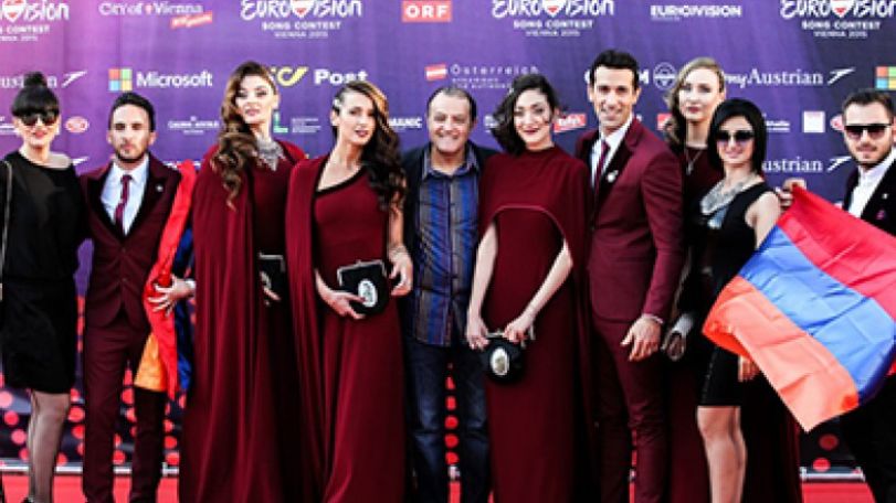 Участники «Евровидения-2015» прошли по красной дорожке у Венской ратуши