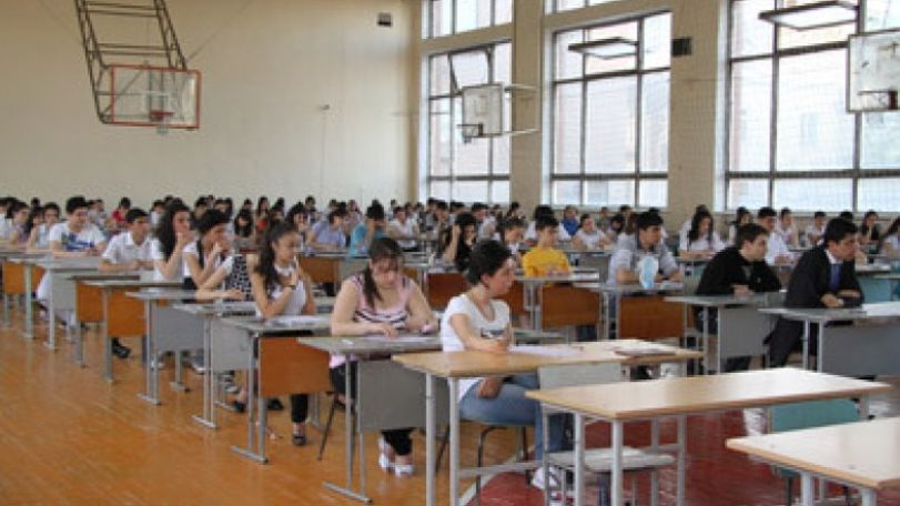 Մեկնարկել են միասնական քննությունները. Ինչո՞ւ է նվազել դիմորդների թիվը