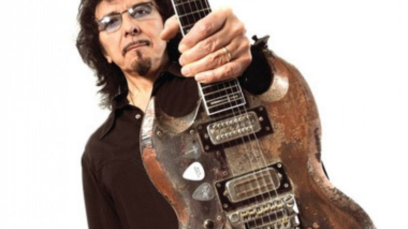 Гитарист Black Sabbath Тони Айомми вновь призывает поклонников голосовать за Dorians в финале «Евровидения-2013»
