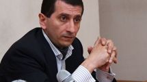Адвокат участника выборов президента Армении Вардана Седракяна на следующем заседании суда объявит отвод прокурору 
