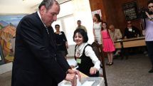Экс-президент Армении Левон Тер-Петросян не попался на удочку представителей СМИ 