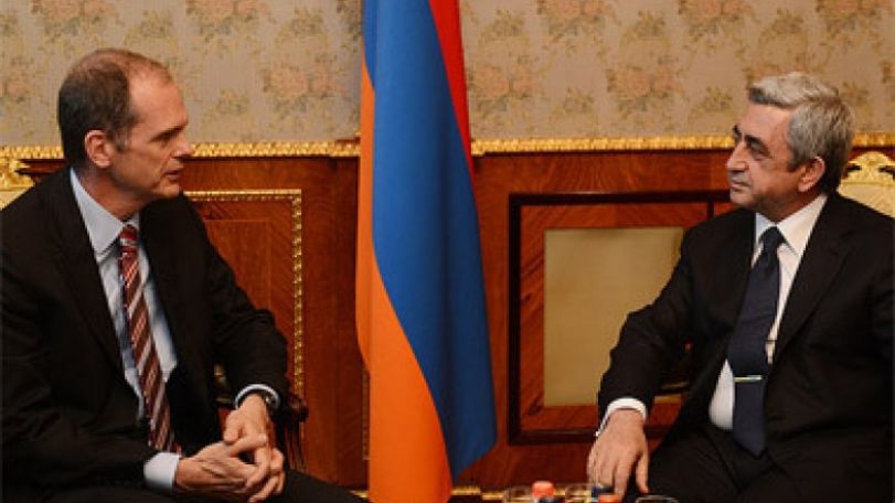 Armenian President, IMF officials discuss current state of Armenian economy